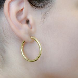 Brinco Argola De Ouro 18K Liso 31mm
