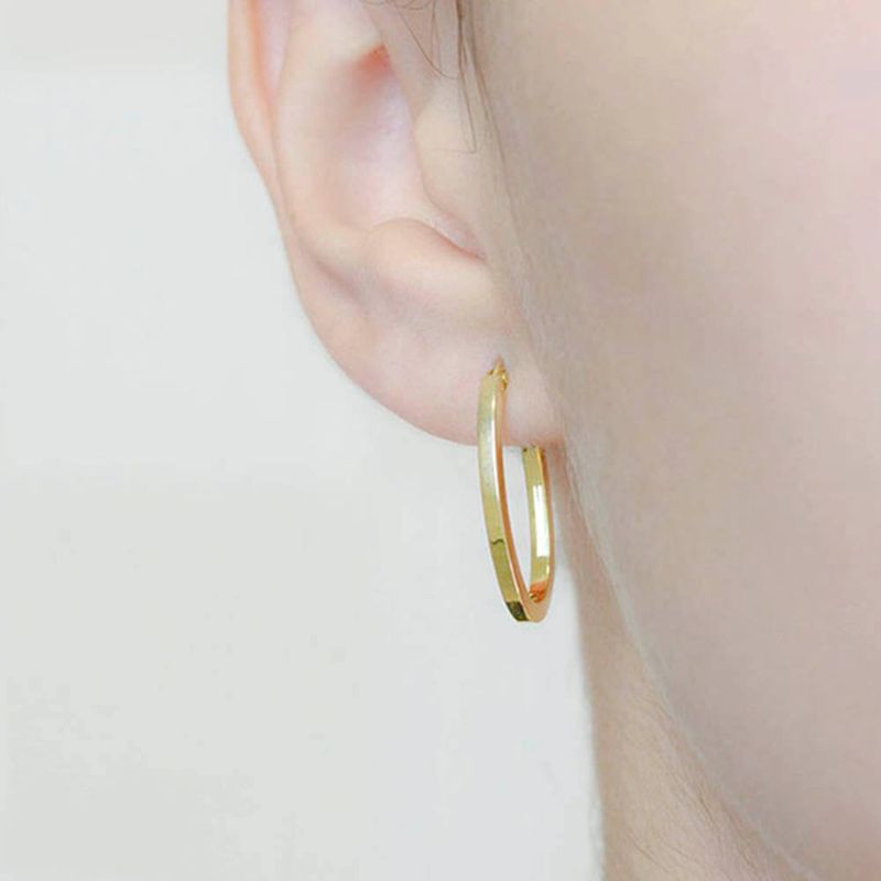 Brinco-argola-oval