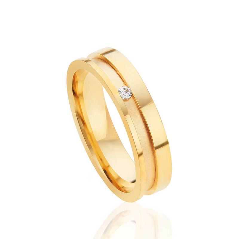 alianca-com-diamante-e-em-ouro-amarelo