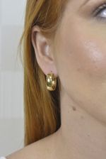 Brincos-de-argola-em-ouro-