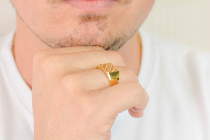 Anel-Masculino-Em-Ouro