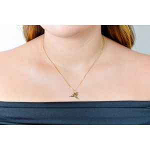 Pingente De Ouro 18K Karatê Feminino