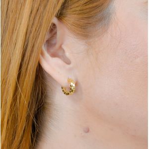 Brinco De Argola De Ouro 18k Vazado Com Detalhes em Xadrez