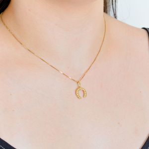 Pingente De Ouro 18K Ferradura Com Pedras de Zircônia