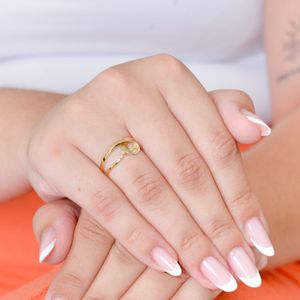 Anel Organic Essence De Ouro 18k E Topázios Brancos