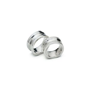 Aliança De Namoro Com Frisos E Zircônias 10MM