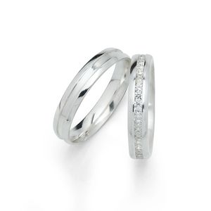 Aliança De Namoro Prata Com Zircônias