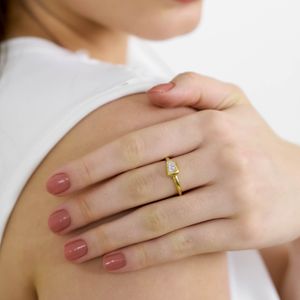 Anel De Ouro 18K Orgânico Com Zircônias